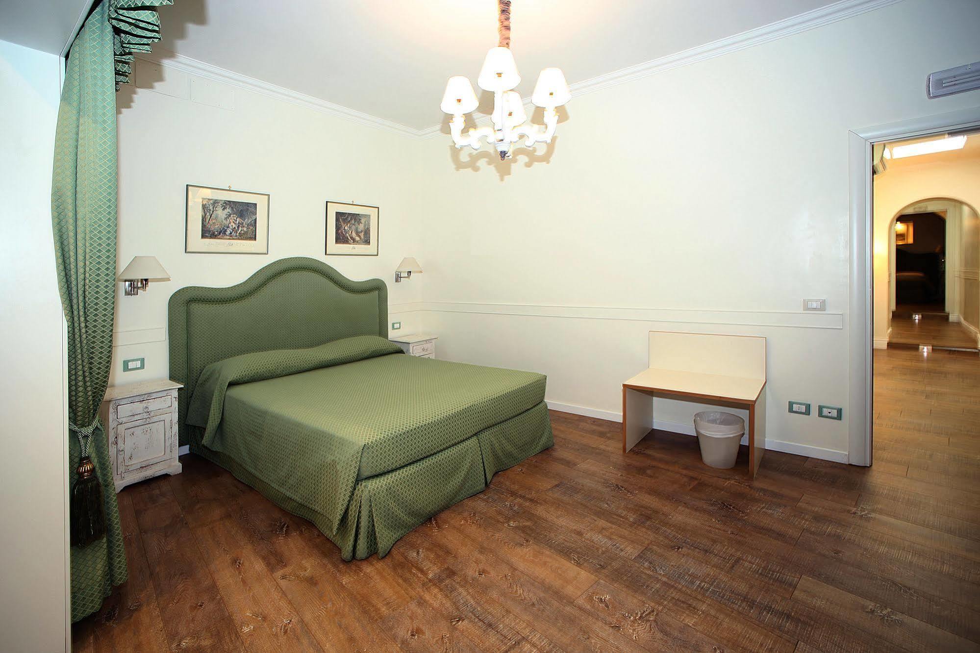 Residenza Ponte Sant'Angelo Hotel Róma Kültér fotó